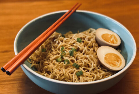 Ramen noodles with marinated egg